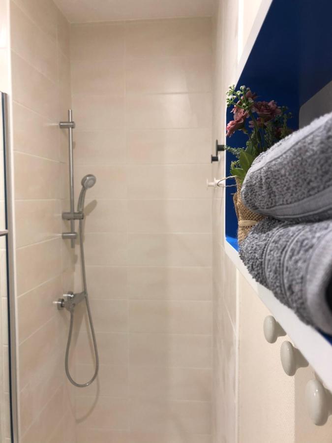 Appart'Hotel Wombat And Wallaby Fussy Bagian luar foto